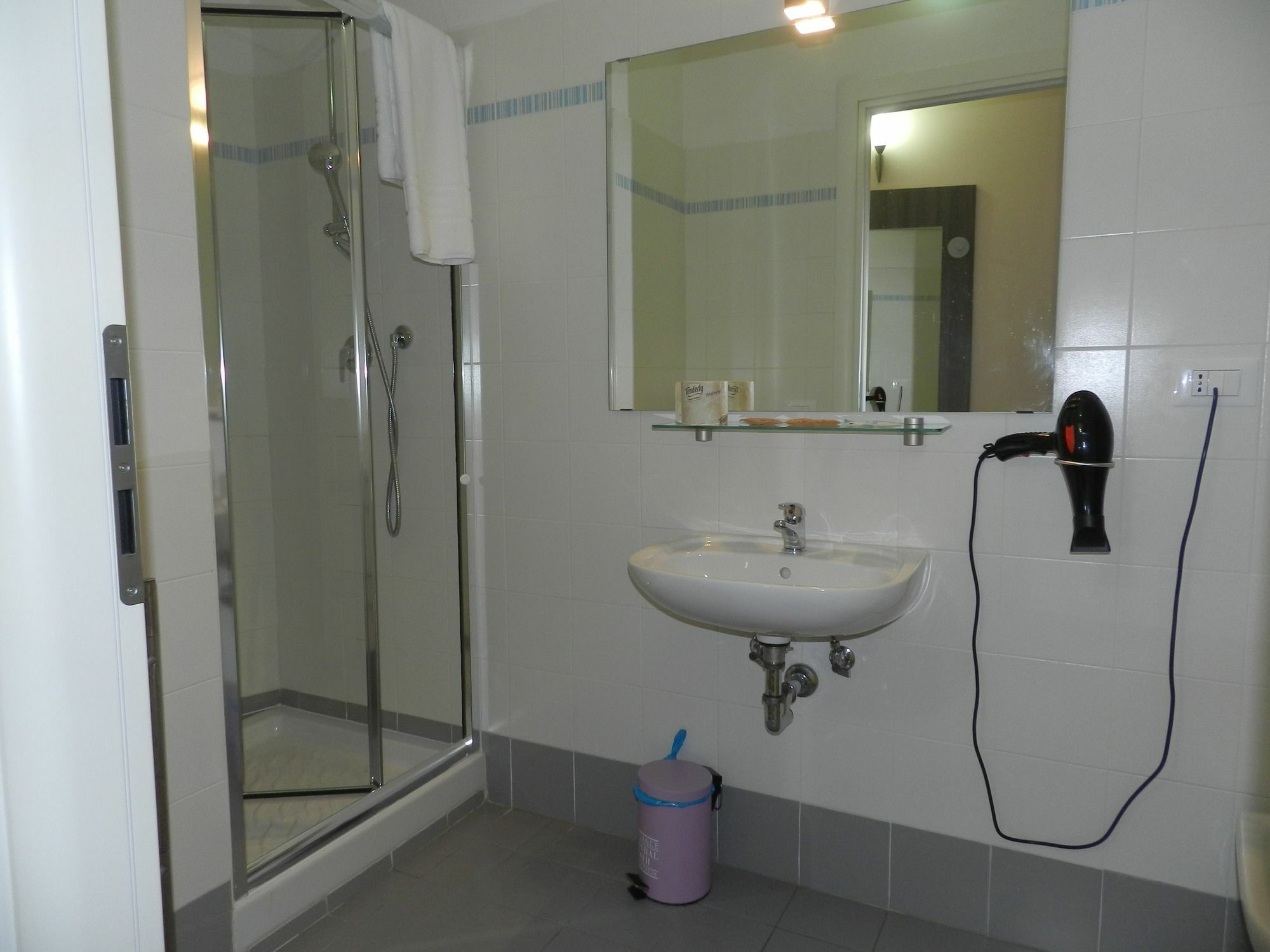 Al Borgo Aparthotel Sarzana Exterior photo